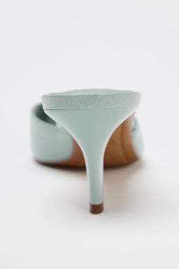 PATENT-EFFECT SANDALS - Zara фото 7