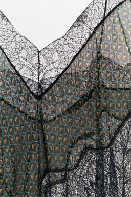 ASYMMETRIC 100% VISCOSE PRINTED LACE TOP - Zara фото 16