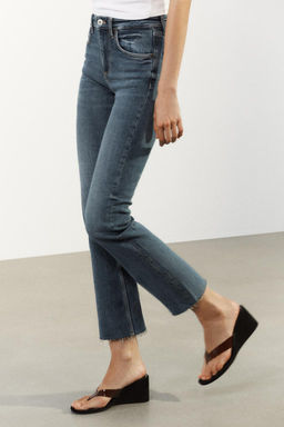 TRF CROPPED FLARE HIGH-WAIST JEANS - Zara фото 64