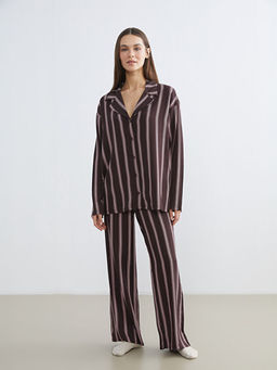 G?mlek Yaka ?izgili Kad?n Pijama Tak?m?