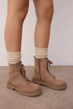 Trendyol Shoes Siyah Suet Bagc?kl? ve Fermuarl? K?sa Duz Kad?n Postal Bot TAKAW25BO00026 - Trendyolmilla фото 18