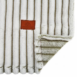 Плед/покрывало 150х200см "Белый тигр-005", велсофт "Marmari" полоса, высокий ворс, полиэстер 100%, плотность 350г/м2, упаковка пояс бумажный, "Домашняя мода" (Россия)