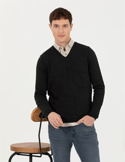 Siyah Slim Fit V Yaka Triko Kazak