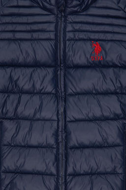 Темно-синее пальто для мальчика Неожиданная скидка в корзине