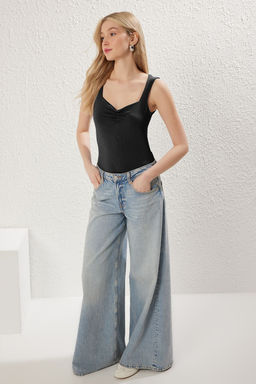 Siyah Buzgu/Drape Detayl? Fitted/Vucuda Oturan C?tc?tl? Esnek Orme Body TWOSS25BD00005