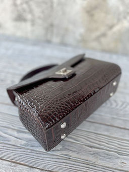 Женская лаковая сумка под крокодила HW-7711 Кофе - Sergio valentini фото 4