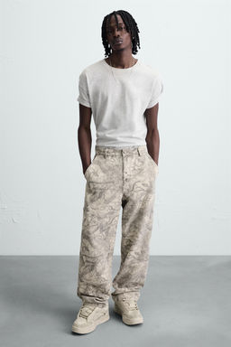 DISTRESSED CHUNKY TRAINERS - Zara фото 2