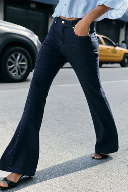 FLARE TROUSERS WITH SEAM DETAIL - Zara фото 13