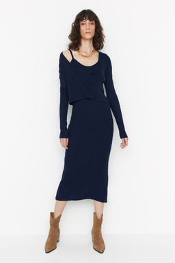 TRENDYOLMILLA Pembe Vucuda Oturan Midi Triko H?rka Elbise Tak?m TWOSS21EL0208 фото 2