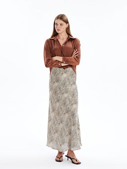 Standart Fit Desenli Saten Kad?n Etek