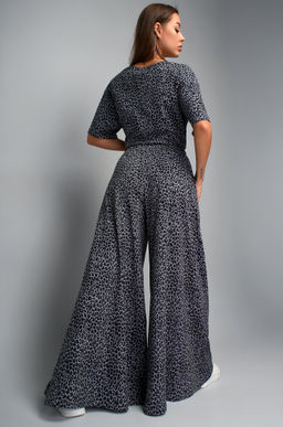 Женский костюм с широкими брюками Happyfox  фото 6