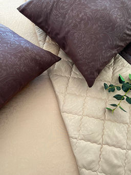 Комплект постельного белья с одеялом New Style КМ-001 коричневый-бежевый