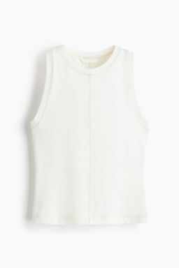 Top con costura plana