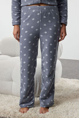 Trendyolmilla Gri K?s Temal? Cepli Polar K?sl?k Orme Pijama Tak?m? THMAW25PT00071  фото 9