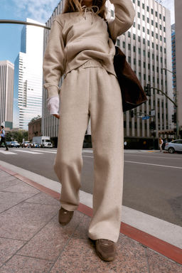PANTAL?N FELPA WIDE LEG / Beige vigor? - Zara фото 2