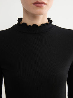 F?rf?rl? Dik Yaka Kad?n Body