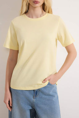 Ac?k Sar? %100 Pamuk Basic Bisiklet Yaka Orme T-Shirt TWOSS23TS00000