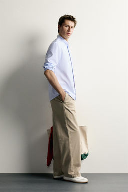 CAMISA REGULAR FIT ESTRUCTURA OXFORD / rayas - Zara фото 4