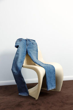 TRF STRAIGHT-LEG MID-RISE JEANS - Zara фото 5