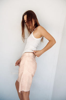 BERMUDA DENIM RELAXED TIRO MEDIO ZW COLLECTION / Rosa - Zara фото 2