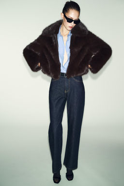 FAUX FUR COLLAR JACKET - Zara фото 16