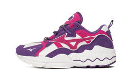 Кроссовки взрослые