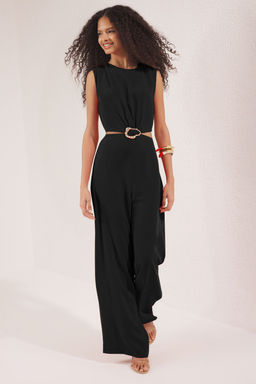 Siyah Cut Out/Pencere ve Toka Detayl? Genis Paca Dokuma Krep Tulum TWOSS25TU00065