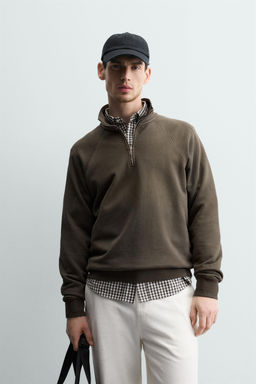 SUDADERA LAVADA CUELLO CREMALLERA / Marr?n oscuro - Zara фото 2