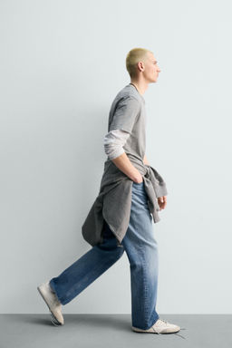 LIMITED EDITION FLARE FIT JEANS - Zara фото 11