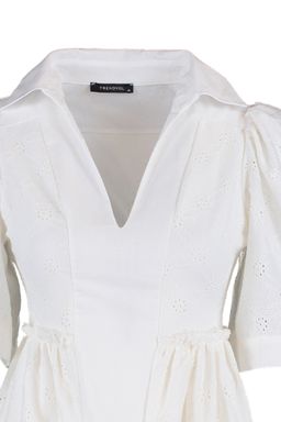 TRENDYOLMILLA Beyaz Skater/Belden Ac?lan Brode Mini Astarl? Dokuma Elbise TWOSS21EL3680 фото 7