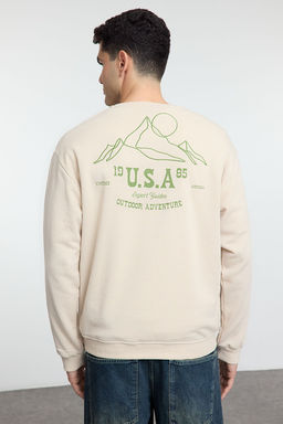 Tas Oversize/Genis Kesim Bask? ve Nak?sl? Ici Polarl? Sweatshirt TMNAW25SW00153