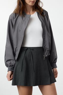 Koyu Antrasit Plise ve Kurdele Detayl? Mini Boy Dokuma Etek TEDAW25ET00012