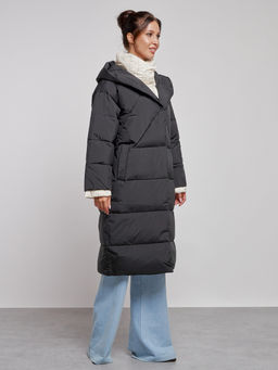 Пальто утепленное молодежное зимнее женское черного цвета 52393Ch - Mtforce фото 4