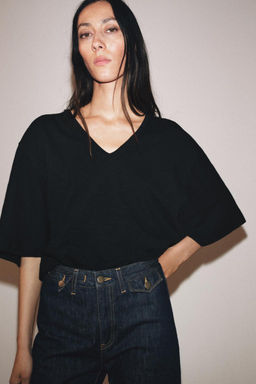 V-NECK T-SHIRT - Zara фото 23
