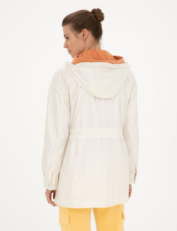 Ekru Comfort Fit Mevsimlik Mont