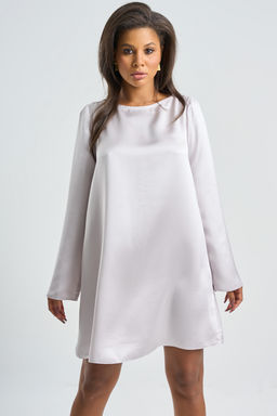 Платье с рукавом из атласа жемчужно-серое