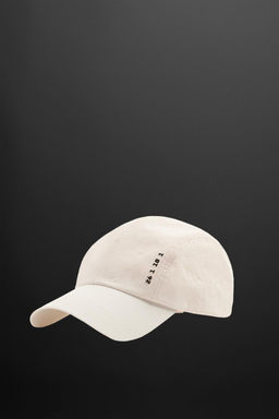 BASEBALL TRAINING CAP