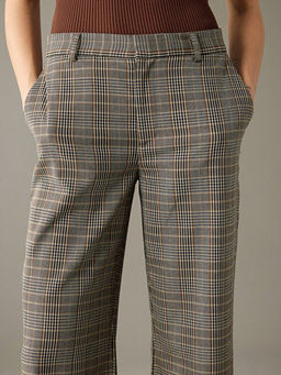 Standart Fit Ekose Kad?n Pantolon