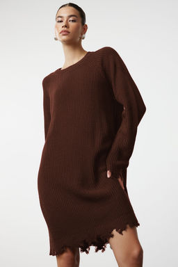 TRENDYOLMILLA Haki Mini Triko Genis Kal?p Ak?tma Detayl? Duz Elbise TWOAW24EL00113 фото 38