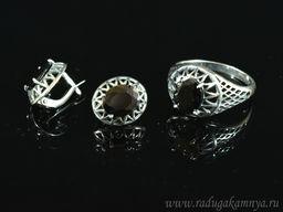 Кольцо серьги с цирконом искусственным, цв.черный размер 18