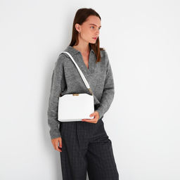 Сумка кросс-боди на молнии, цвет белый - Simaland фото 2