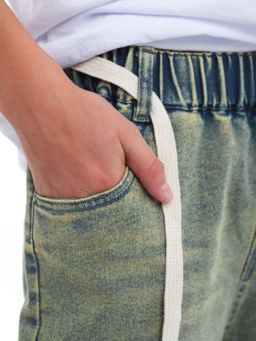 Джинсы-бананы для мальчиков