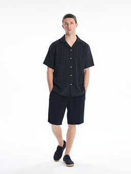 Regular Fit K?sa Kollu ?izgili Erkek G?mlek