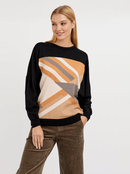 джемпер женский из вискозы в черном цвете с ярким принтом