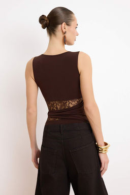 Kahverengi Duz Bisiklet Yaka Kolsuz Orme Sandy Body TPRSS26BD00010