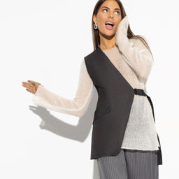 Жилет ассиметричного кроя Стильное повышение (elegant)