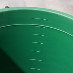 Ведро 10л с мерной шкалой цветное Челны ЕлПласт