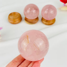Шар из мадагаскарского Розового кварца
