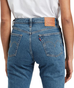 Джинсы женские