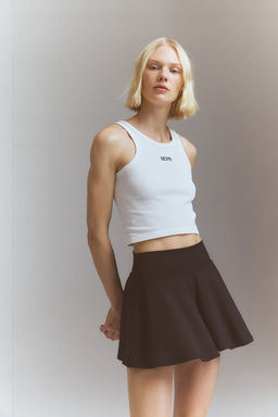Falda de tenis de corte circular en DryMove